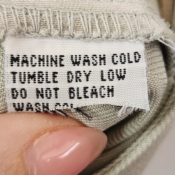 Tommy Bahama Relaxed Fit Pleated Chino Shorts 100% Silk Light Sage Green Size 6 - Picture 11 of 11